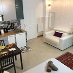 Studio Au Rez-De-Chaussee Porte De Versailles Hs7